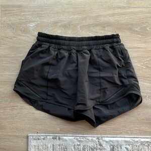 lululemon 2” shorts